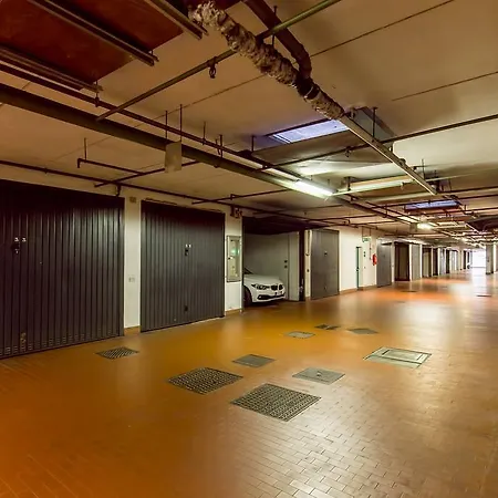 Διαμέρισμα Luxury Central Βαρέζε